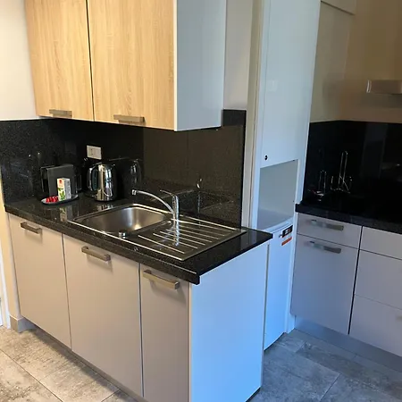 Robert Apartman